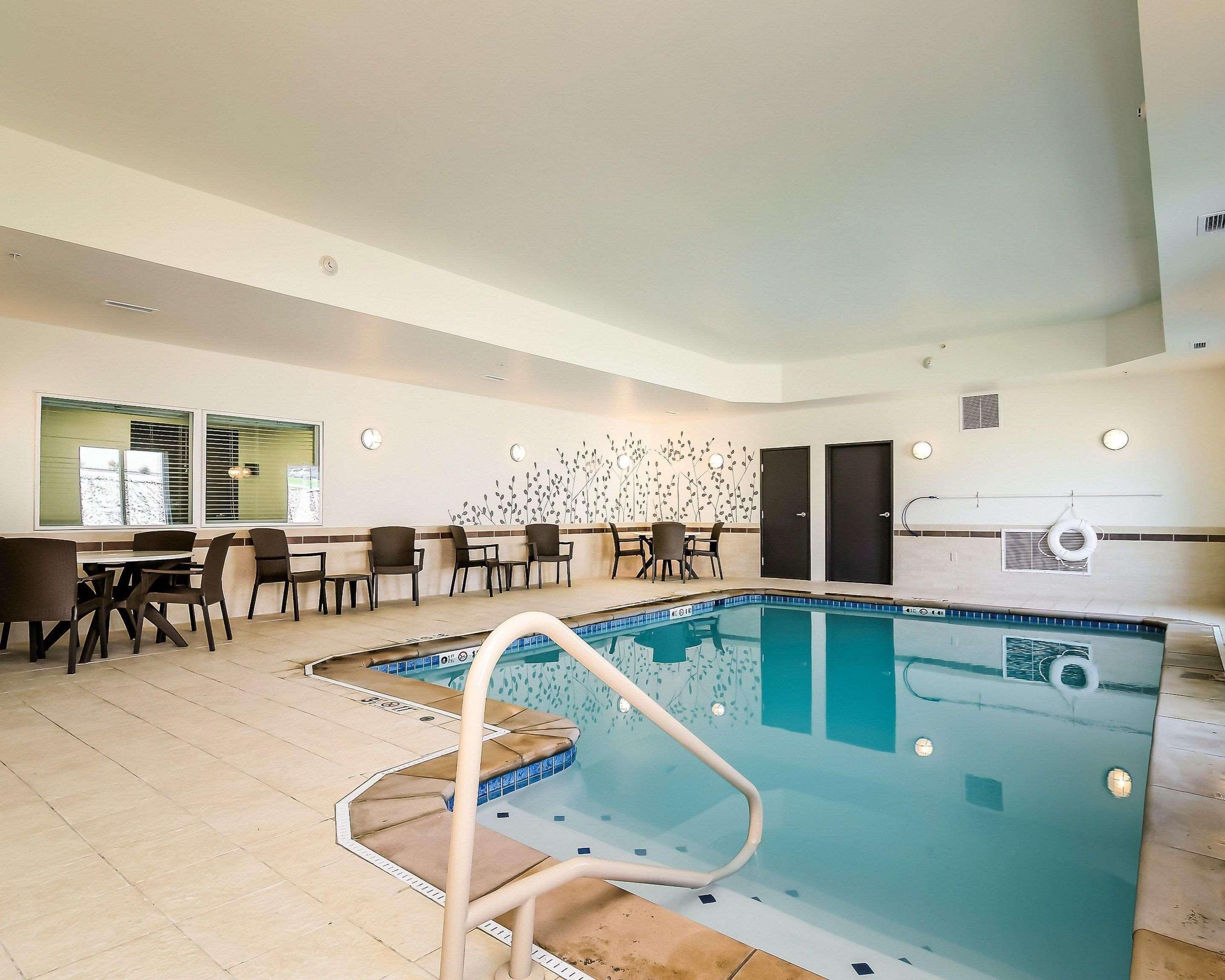 Sleep Inn & Suites - Fort Scott Ngoại thất bức ảnh